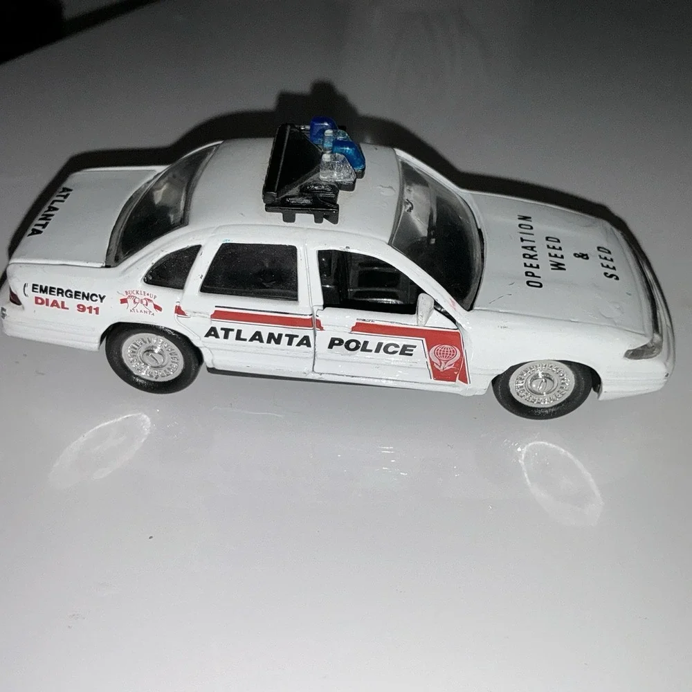 Road Champs Collectible Series #1 Atlanta Georgia Police Car Diecast Weed & Seed